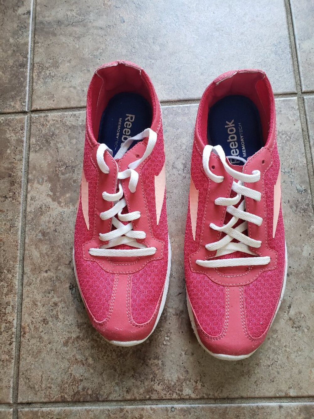 Reebok casual sneakers